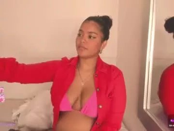 sharlot_evans_ on Chaturbate