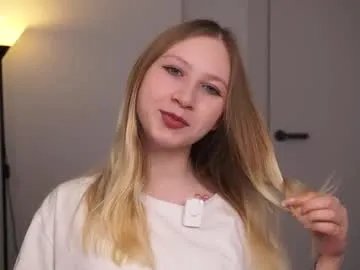 sharronledley — #new 1st day here g: bite my lips^^ - Hello im Sharon I'm 18 years old,  here im #shy #petite #skinny #18 [13 tokens remaining]