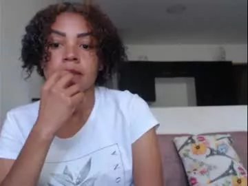 shayna_cute on Chaturbate