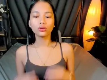 sierracoxriches on Chaturbate