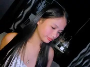 sierracoxriches on Chaturbate