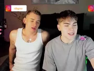 simonwnl on Chaturbate