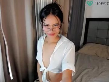 sluttykaye on Chaturbate