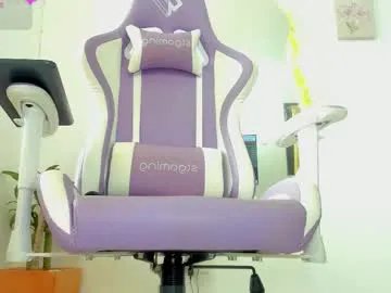 sofia_gold_ on Chaturbate