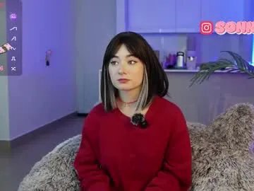 sonnie_mami on Chaturbate