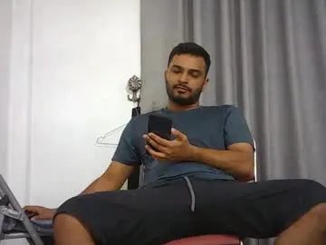spicybuoy on Chaturbate