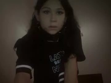 starmoonly on Chaturbate