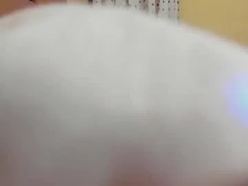 stepcouple__ on Chaturbate