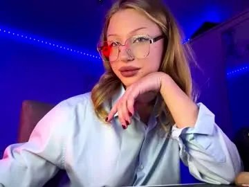 stepheniesemans — goal: Show my piercing and my tongue out  First stream #18 #new #blonde #skinny #teen  [0 tokens remaining]