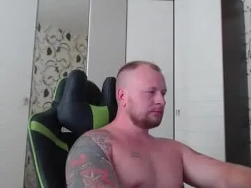 strongass18 on Chaturbate