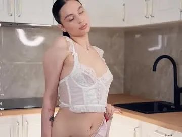 suziegoglia on Chaturbate