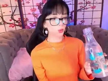 sweet_1angel — GOAL: Soft spank + naughty smile   [30 tokens remaining] yummyy #18 #bigboobs #teen #latina #fuckmachine