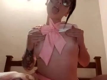 tara_joi on Chaturbate