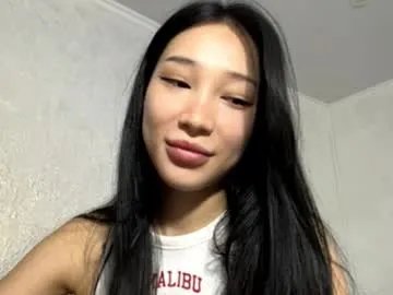 tashinadoncaster on Chaturbate