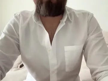 themonarchgoat on Chaturbate