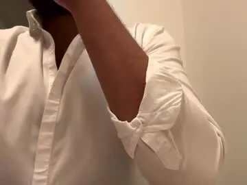 themonarchgoat on Chaturbate