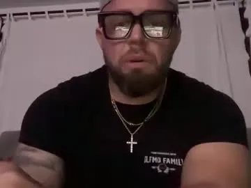 thiccbull12 — Happy V-Day - #bigcock #cum #daddy #new #feet