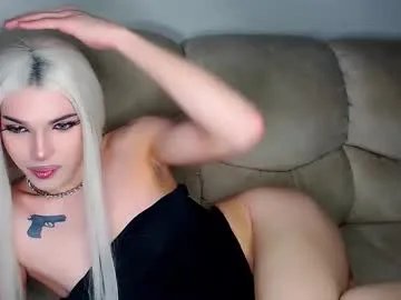 tiffany_smitch on Chaturbate