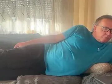 tom6644 on Chaturbate