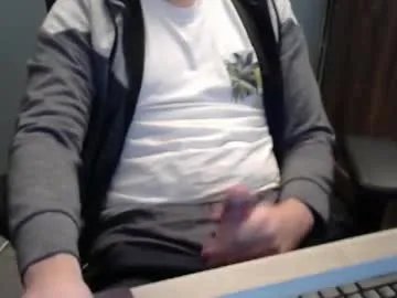 Freechat tomin3m on Chaturbate