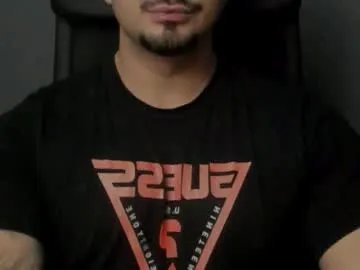 tonywilcoxx on Chaturbate