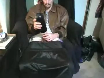 topdogintraining93 on Chaturbate