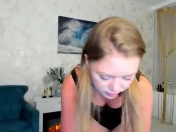 touch_the_heart — GOAL: twerk [500 tokens remaining] Welcome to my room! #feet #blonde #redhead #smalltits #ass