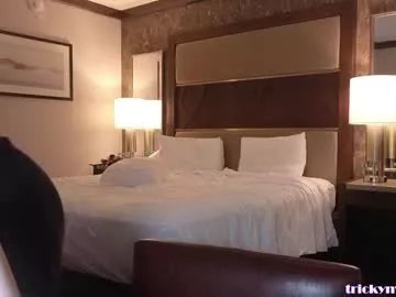 Freechat tricky_nymph on Chaturbate