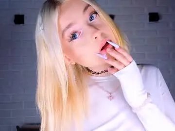 twinklefluff on Chaturbate