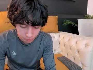 tyler_durtenn on Chaturbate