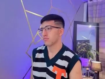 un_sluttyy on Chaturbate