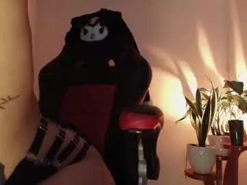 valengray on Chaturbate