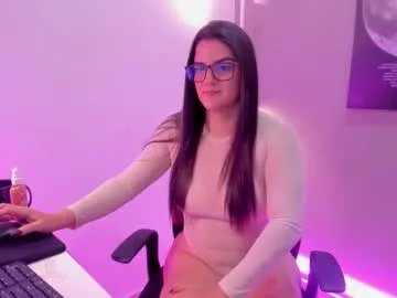 valenvega_ — Tease me in my office ! neeed a kin ky boss here! lest make my pussy wet |LOVENSE ON | pvt open #sexy #milf #roleplay #lovense #bigtits