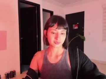 vandalovee on Chaturbate