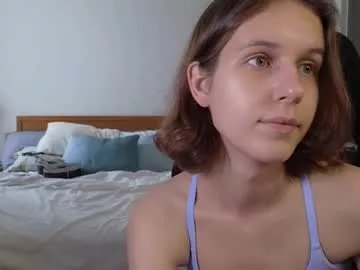 Freechat vanessabayer on Chaturbate