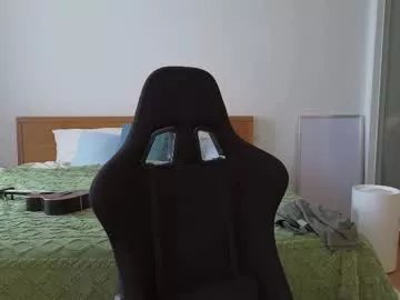 Freechat vanessabayer on Chaturbate