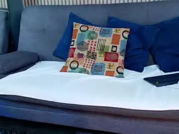 vans_ross on Chaturbate