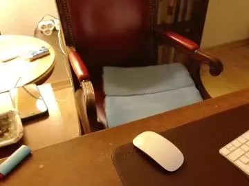 Freechat vedatsirke on Chaturbate