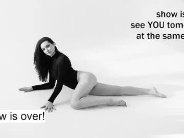 vikibellson on Chaturbate