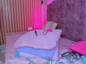 violet__taylor_ on Chaturbate