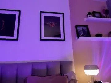 violetta_nur on Chaturbate