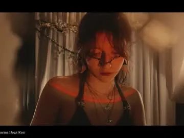 webcora on Chaturbate