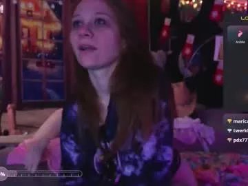 whosplayingwithfire on Chaturbate