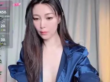 xi_ethel on Chaturbate