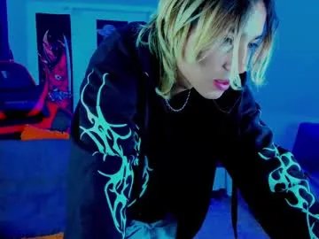 xzerox_ on Chaturbate