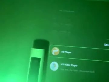 yelladaniella on Chaturbate