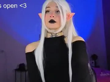 your_little_eva on Chaturbate