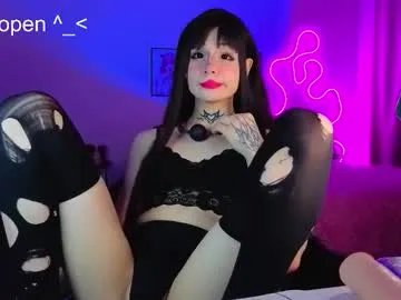 your_little_eva on Chaturbate