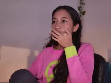 Freechat yourlittle_cherry on Chaturbate