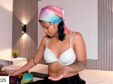 zafiiraa on Chaturbate